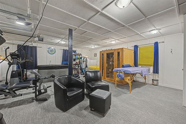 8022 Tanglewood Road, Rogers, AR 72756