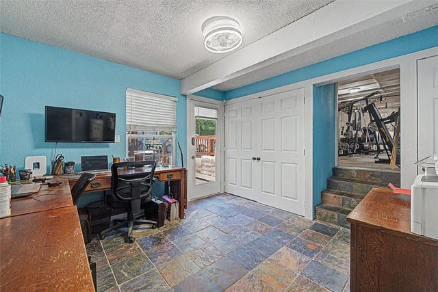 8022 Tanglewood Road, Rogers, AR 72756