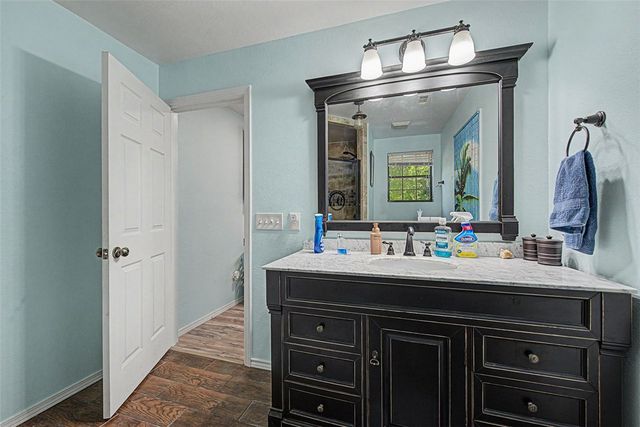 8022 Tanglewood Road, Rogers, AR 72756