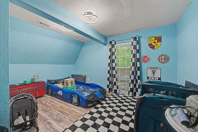 8022 Tanglewood Road, Rogers, AR 72756