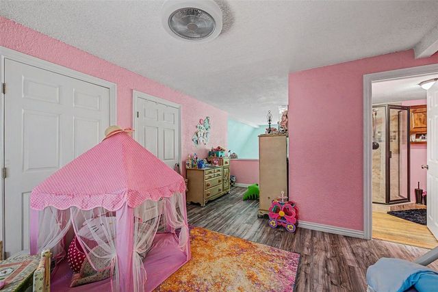 8022 Tanglewood Road, Rogers, AR 72756
