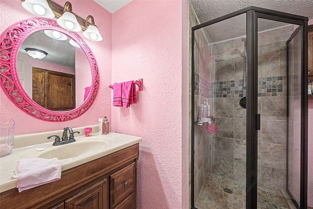 8022 Tanglewood Road, Rogers, AR 72756