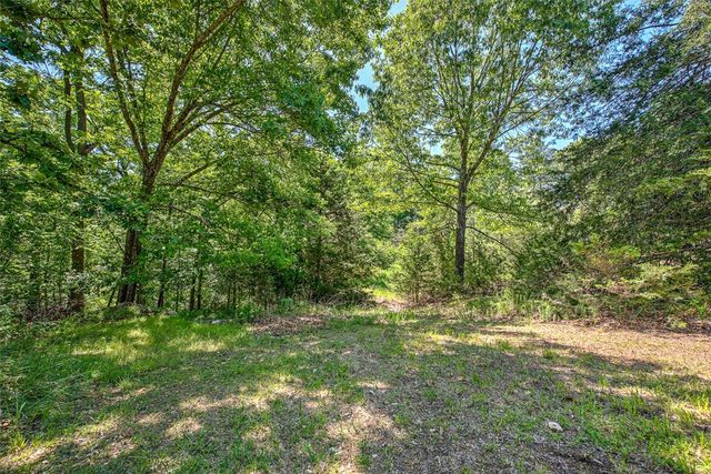 8022 Tanglewood Road, Rogers, AR 72756