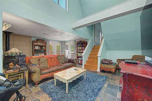 8022 Tanglewood Road, Rogers, AR 72756
