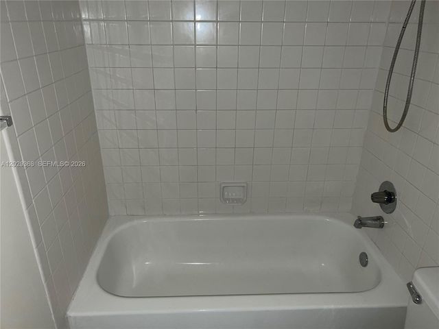 800 SW 131st Avenue 206F, Pembroke Pines, FL 33027