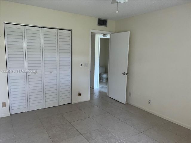 800 SW 131st Avenue 206F, Pembroke Pines, FL 33027