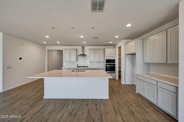 18381 W MOHAVE Street, Goodyear, AZ 85338