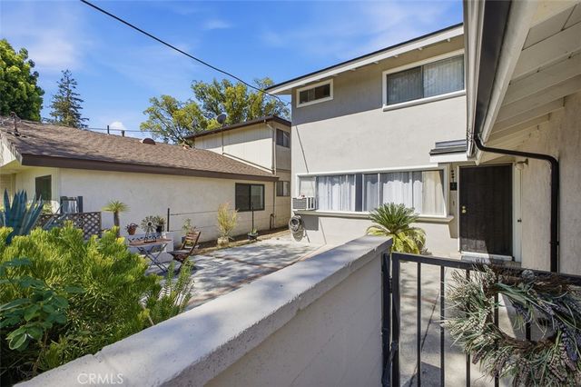 63 S Daisy, Pasadena, CA 91107
