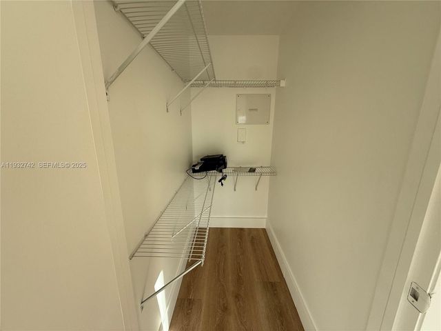 50 Biscayne Blvd 4807, Miami, FL 33132