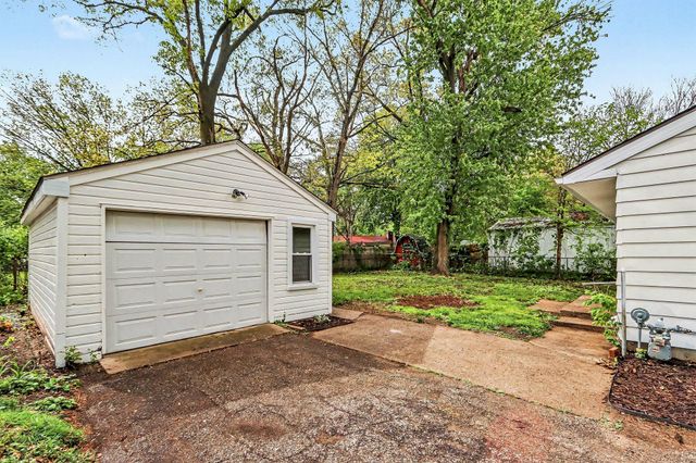 321 Snow Avenue, Bedford Twp, MI 49037