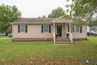 4800 White Manor Ct, Midlothian, VA 23112