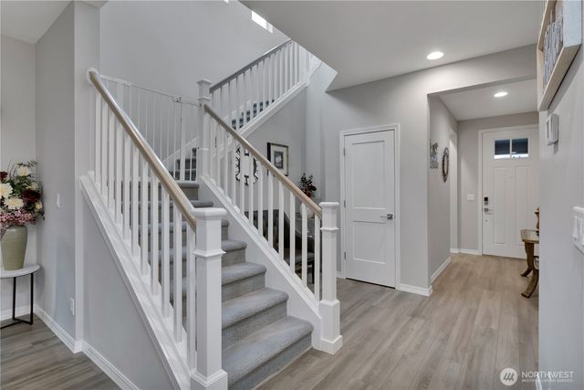 22619 SE 237th Place, Maple Valley, WA 98038