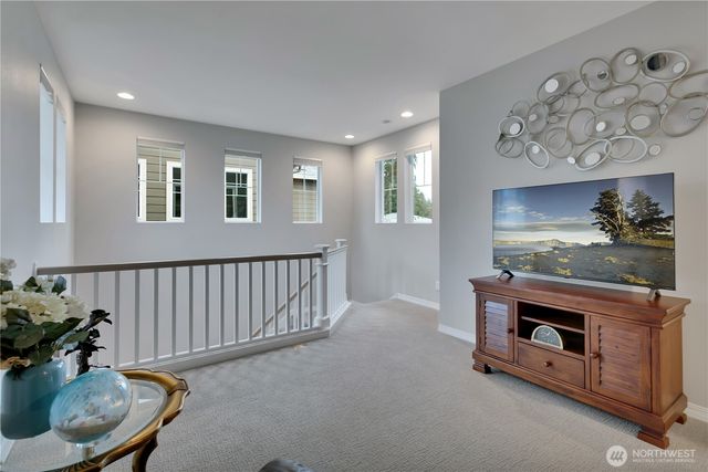 22619 SE 237th Place, Maple Valley, WA 98038