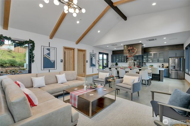 22619 SE 237th Place, Maple Valley, WA 98038