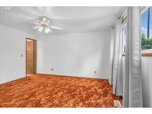 4405 Se JEFFERSON St, Milwaukie, OR 97222