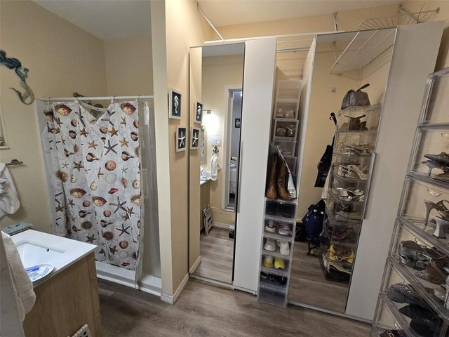 9320 N ELMER STREET, Tampa, FL 33612