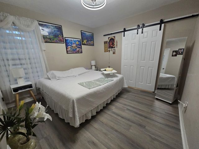 9320 N ELMER STREET, Tampa, FL 33612