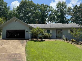 4 Skeinah Circle, Cherokee Village, AR 72529