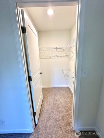 1561 E Trails End Drive, Belfair, WA 98528