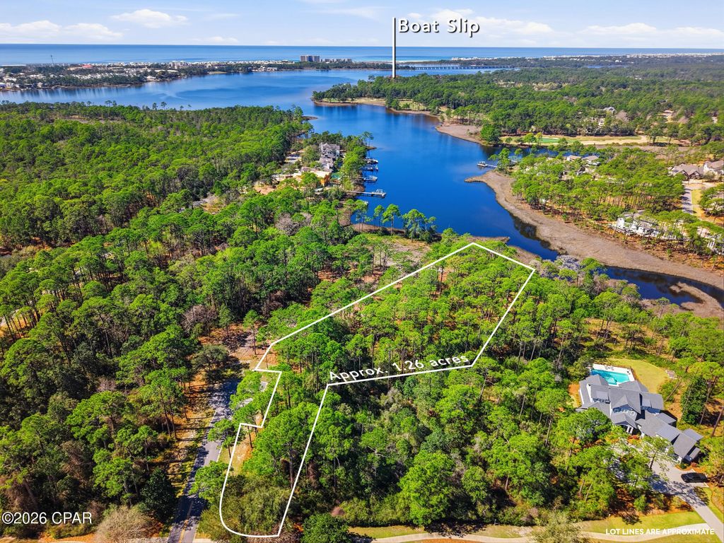 Image 4 of property listing at 22100 Trumpet Trail, Panama City Beach, FL 32413