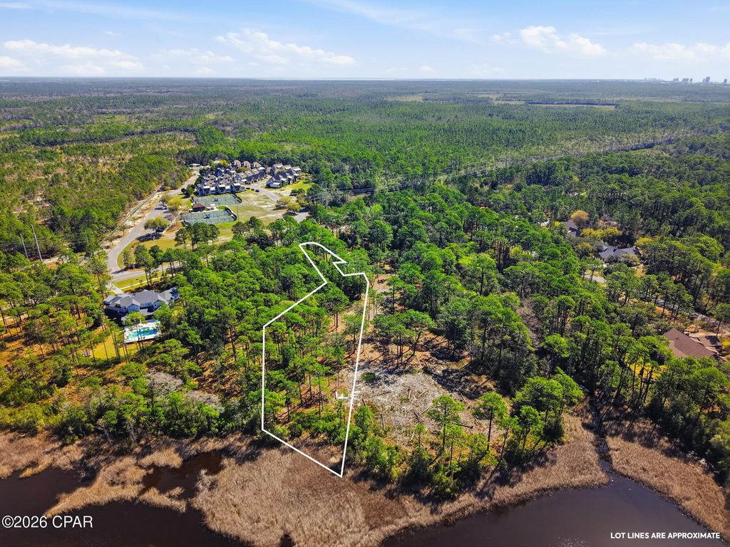 Image 5 of property listing at 22100 Trumpet Trail, Panama City Beach, FL 32413