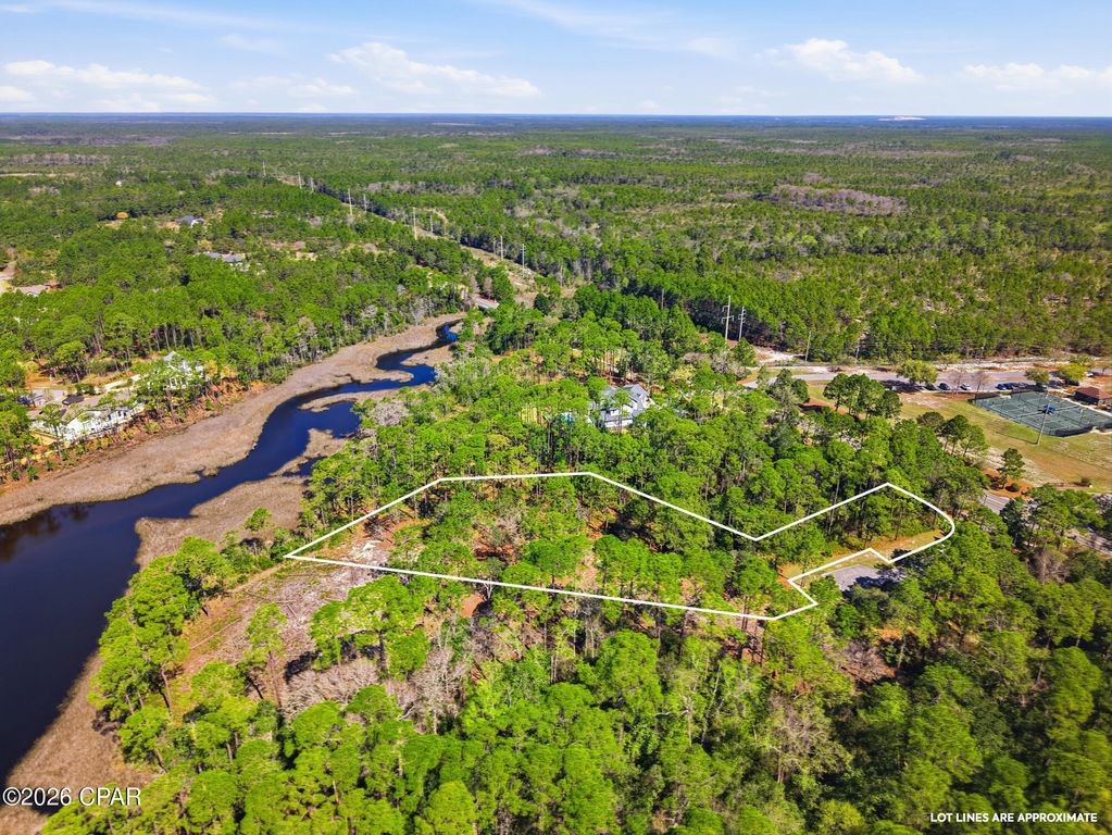 Image 7 of property listing at 22100 Trumpet Trail, Panama City Beach, FL 32413