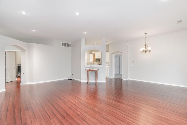 373 Southwind Lane, Ludlow, KY 41016