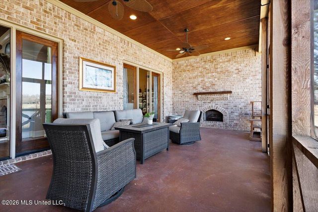 186 Ironwood Plantation Boulevard, Madison, MS 39110