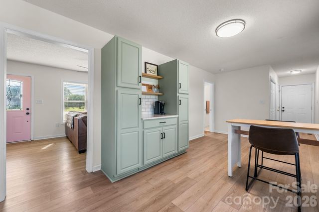 5068 Tonys Way, Vale, NC 28168
