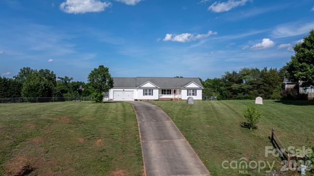 5068 Tonys Way, Vale, NC 28168