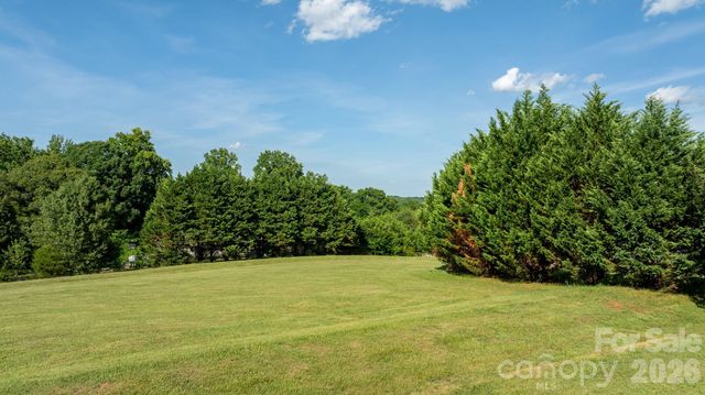 5068 Tonys Way, Vale, NC 28168