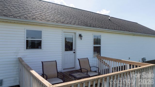 5068 Tonys Way, Vale, NC 28168