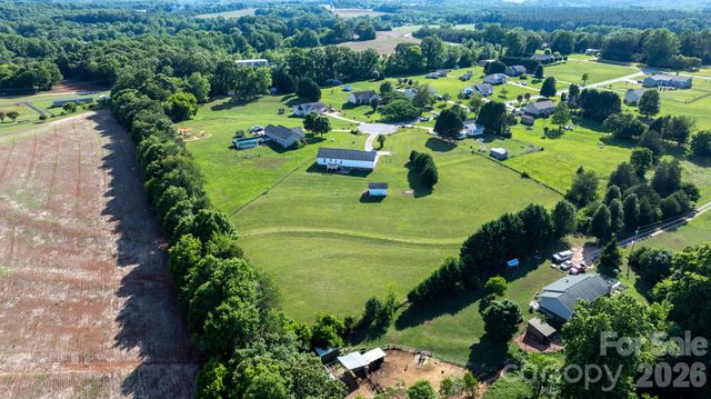 5068 Tonys Way, Vale, NC 28168