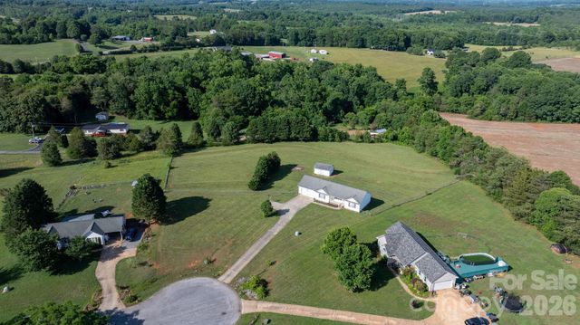 5068 Tonys Way, Vale, NC 28168