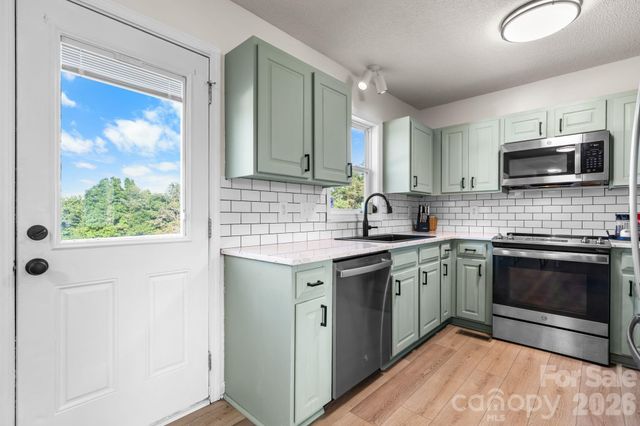 5068 Tonys Way, Vale, NC 28168