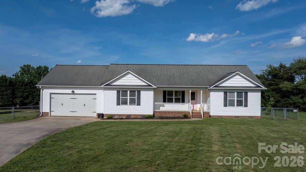 5068 Tonys Way, Vale, NC 28168
