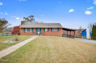 345 Lakecrest Drive, Kingsport, TN 37663