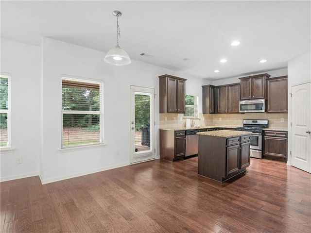 357 Astoria Way, Mcdonough, GA 30253