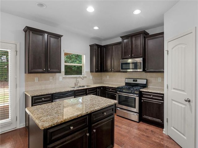 357 Astoria Way, Mcdonough, GA 30253