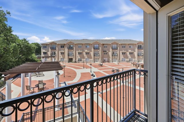 3102 Kings Road 2212, Dallas, TX 75219