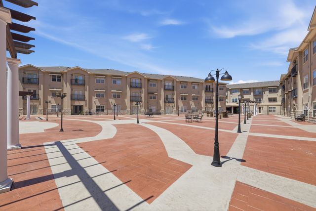 3102 Kings Road 2212, Dallas, TX 75219