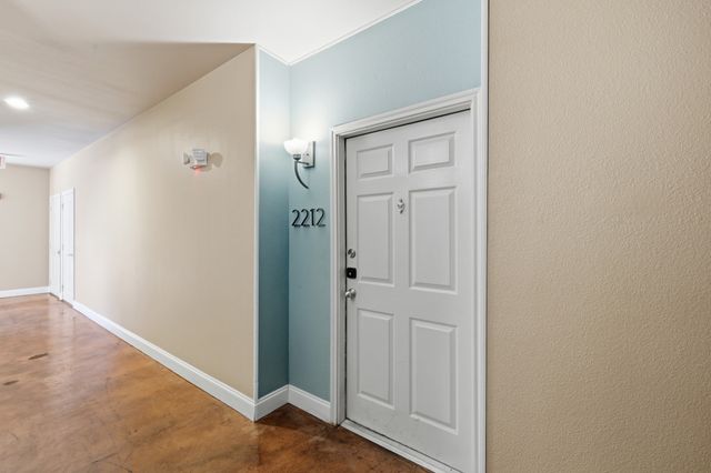 3102 Kings Road 2212, Dallas, TX 75219
