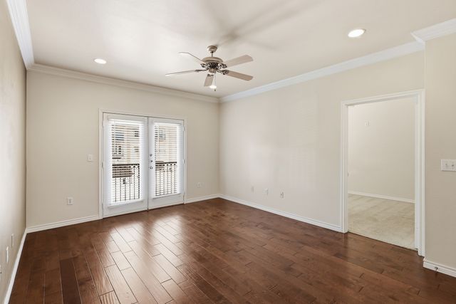 3102 Kings Road 2212, Dallas, TX 75219