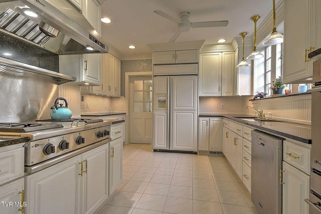 1261 Watauga Street, Kingsport, TN 37660