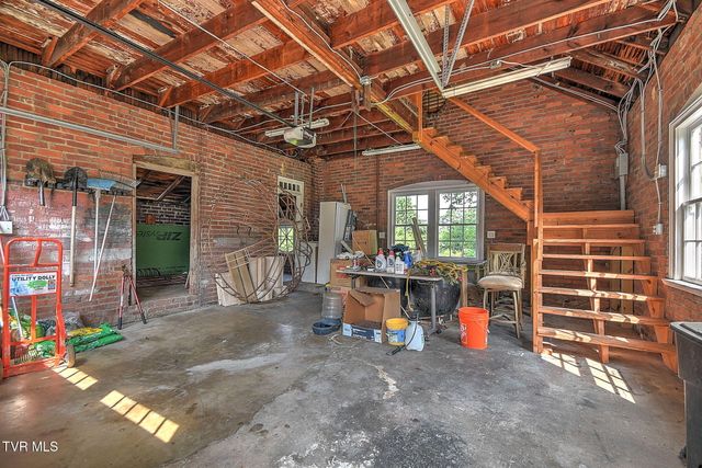 1261 Watauga Street, Kingsport, TN 37660