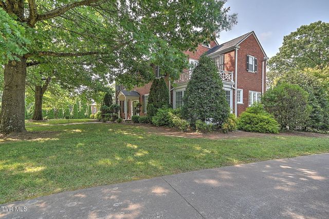 1261 Watauga Street, Kingsport, TN 37660