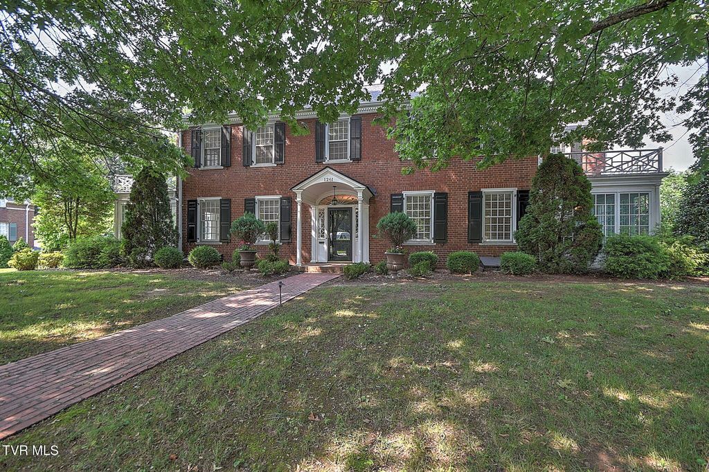 1261 Watauga Street, Kingsport, TN 37660