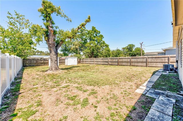 2639 28TH AVENUE N, St Petersburg, FL 33713