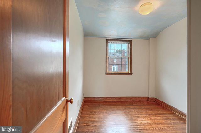 8446 LOCH RAVEN BLVD, Baltimore, MD 21286