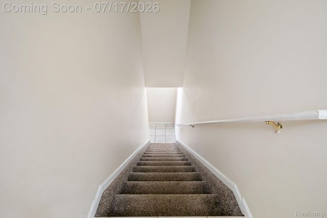 12121 Hidden View Court, Utica, MI 48315